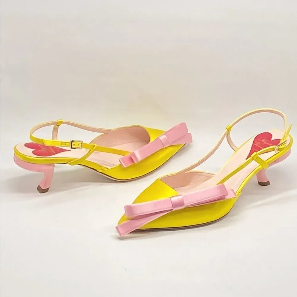 Roger Vivier 55mm Virgule Bow satin pumps size 36.5